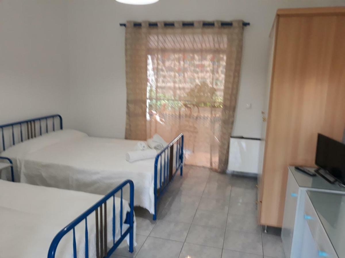 Karavagelis Rooms Rovies Luaran gambar