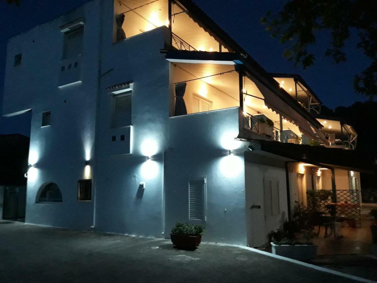 Karavagelis Rooms Rovies Luaran gambar